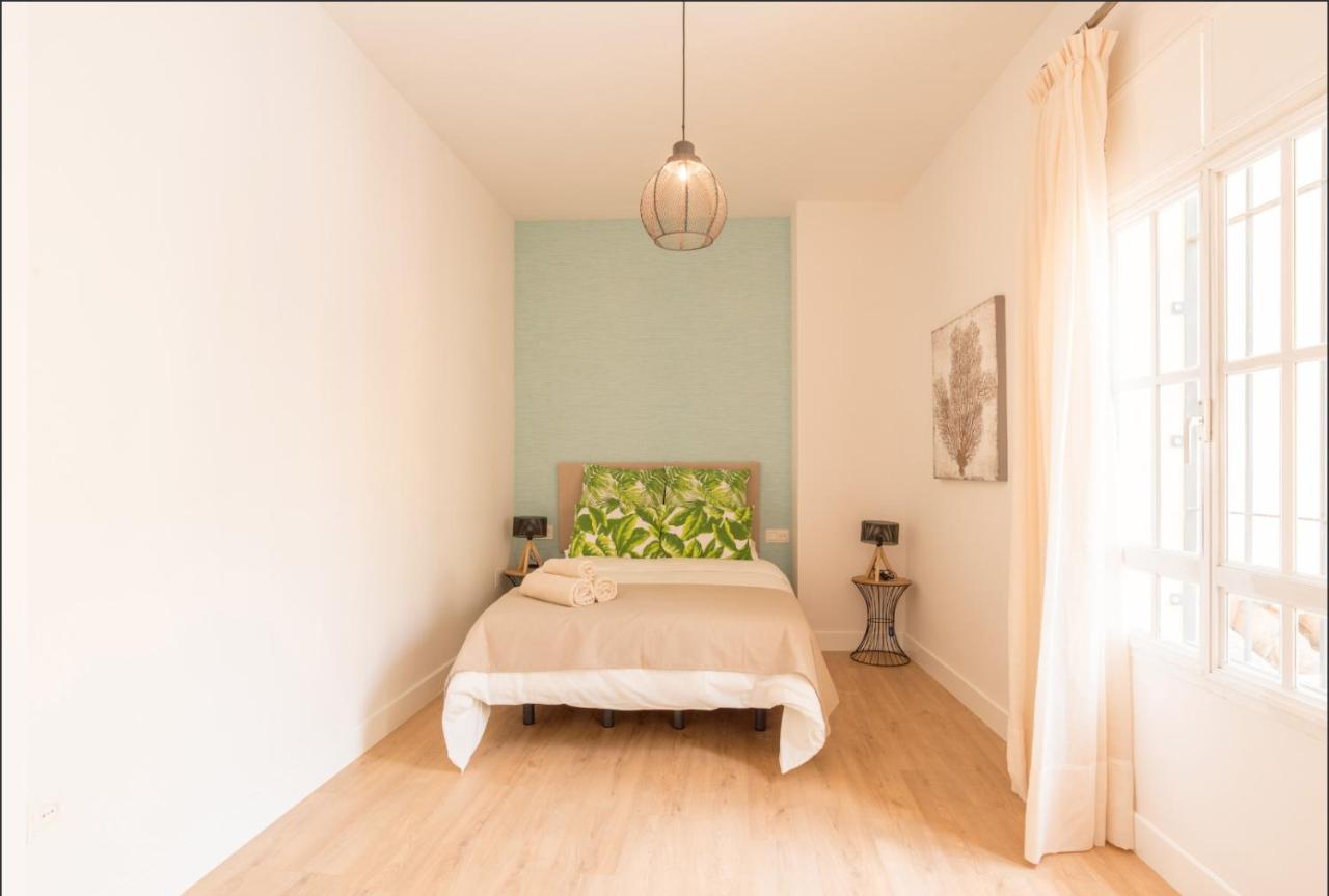 Duplex Merced10 3J مالقة المظهر الخارجي الصورة